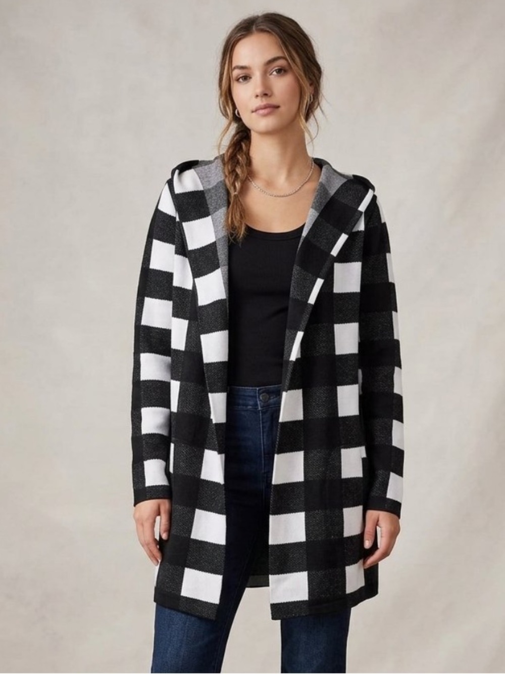 Warehouse One plaid cardigan
New with Tag
Black & White Plaid Hooded